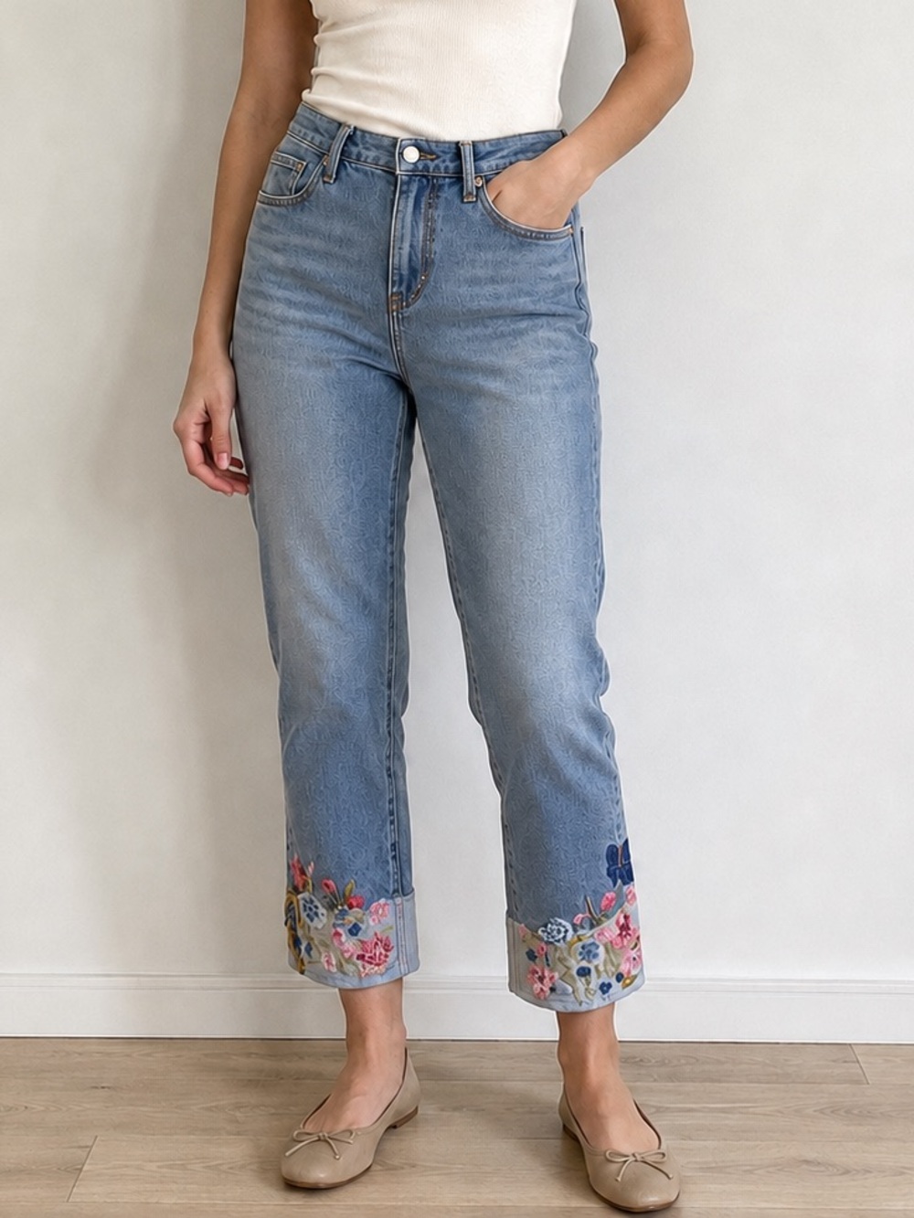 Driftwood Colette Jeans Size 26 Floral Embroidered Crop Straight Leg Jeans